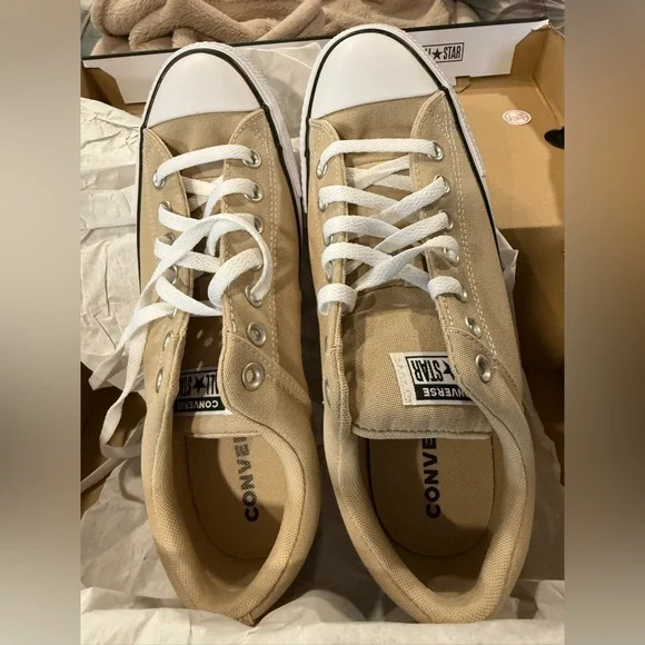 [Converse] NWT CTAS High Street Ox Nutty Granola - Picture 7 of 8